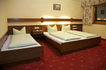 фото отеля Hotel Schneeberger