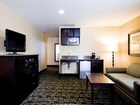 фото отеля Holiday Inn Express Hotel & Suites Woodland Hills