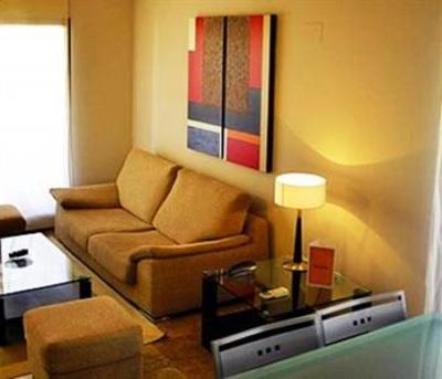 фото отеля Plaza Picasso Apartments Valencia