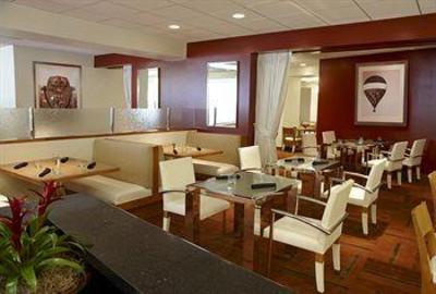 фото отеля Four Points Hotel LAX Los Angeles