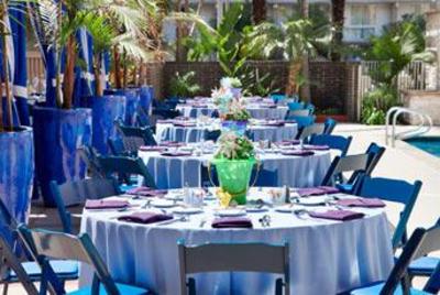 фото отеля Four Points Hotel LAX Los Angeles