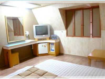 фото отеля Queens Motel