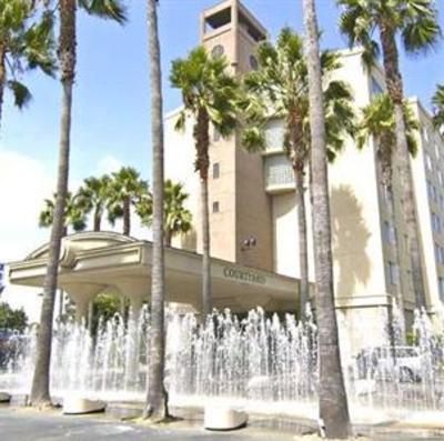 фото отеля Courtyard Los Angeles LAX Century Boulevard