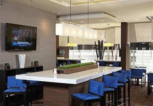 фото отеля Courtyard Los Angeles LAX Century Boulevard