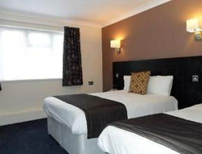 фото отеля Days Hotel Gatwick Horley