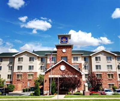 фото отеля Best Western Gateway Inn and Suites Aurora