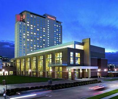 фото отеля Sheraton Overland Park at the Convention Center
