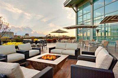 фото отеля Sheraton Overland Park at the Convention Center