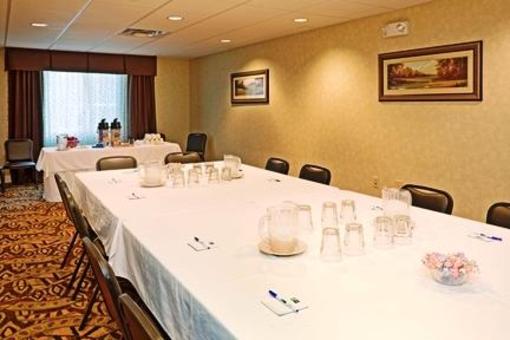 фото отеля Holiday Inn Express Hotel & Suites Southern Pines