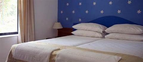 фото отеля Casablanca Beach Resort Candolim