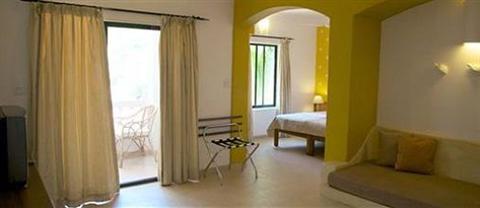 фото отеля Casablanca Beach Resort Candolim