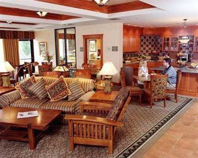 фото отеля Hampton Inn Middletown (New York)