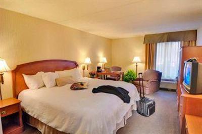 фото отеля Hampton Inn Middletown (New York)