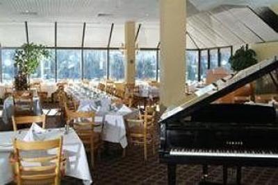 фото отеля Le Chantecler Hotel Sainte Adele