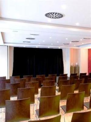 фото отеля Hotel Gloria Stuttgart