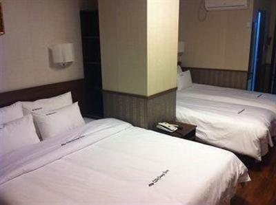 фото отеля City Days Inn