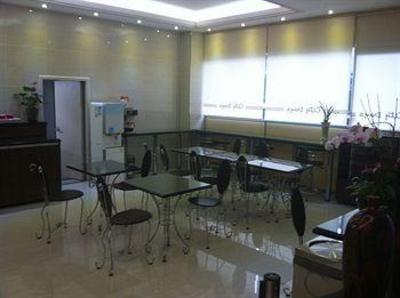 фото отеля City Days Inn