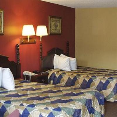 фото отеля Glennville Inn