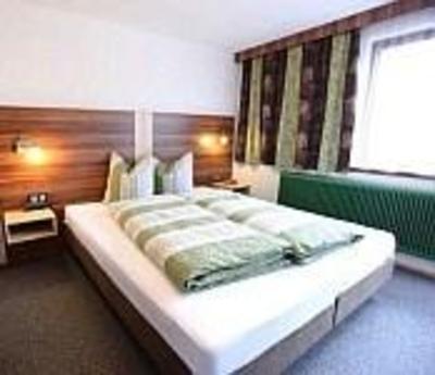 фото отеля Pension Glungezer