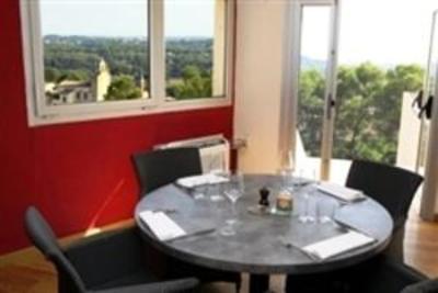 фото отеля Quality Suites Victoria Garden Clapiers Montpellier