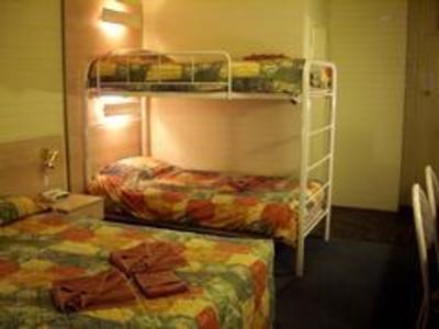 фото отеля Junee Motor Inn