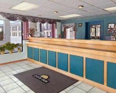 фото отеля Days Inn Raeford