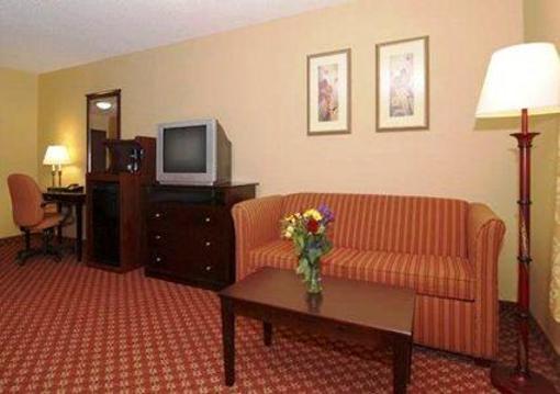 фото отеля Comfort Inn Naugatuck