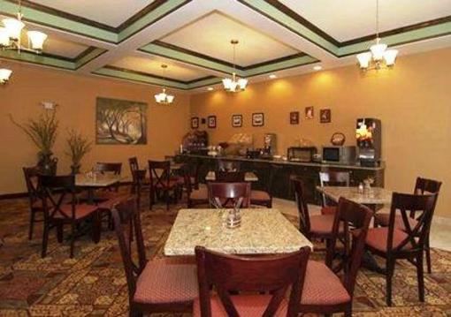 фото отеля Comfort Inn Naugatuck