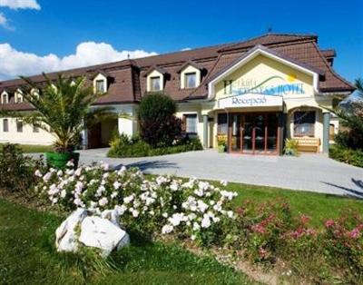 фото отеля Hetkuti Wellness Hotel