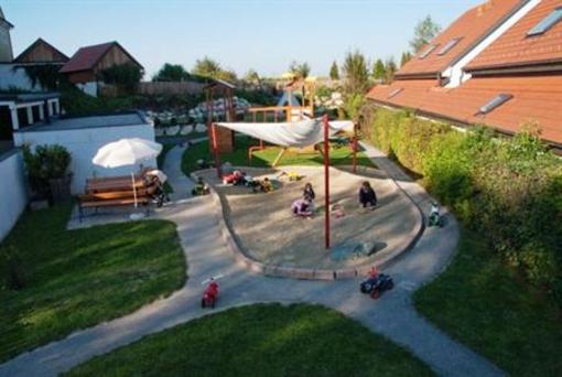 фото отеля Thermenhotel Vier Jahreszeiten