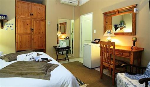 фото отеля Ocean Hideaway Bed & Breakfast Amanzimtoti