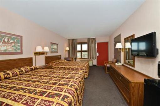 фото отеля Americas Best Value Inn Devils Lake