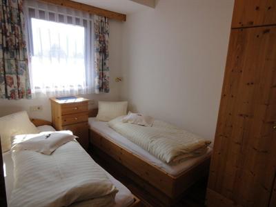 фото отеля Haus Binter Bed and Breakfast Weissensee
