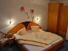 фото отеля Haus Binter Bed and Breakfast Weissensee