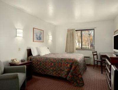 фото отеля Stoughton Inn