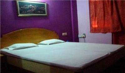 фото отеля Hotel Arya Palace