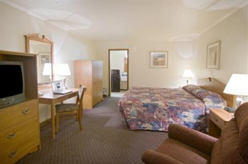 фото отеля Americas Best Value Inn Hays