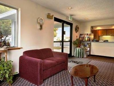 фото отеля Super 8 Motel Selma (California)