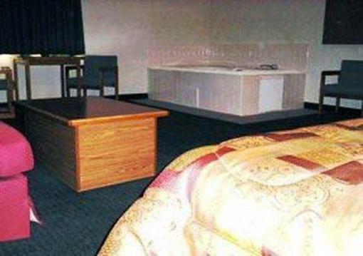 фото отеля Econo Lodge & Suites Pekin