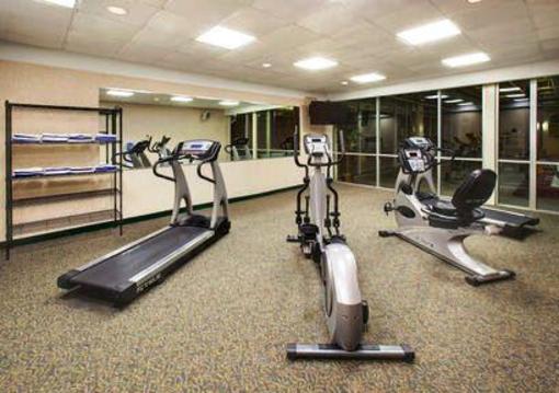 фото отеля Holiday Inn Rock Island