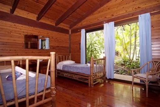 фото отеля Wait a While in the Daintree