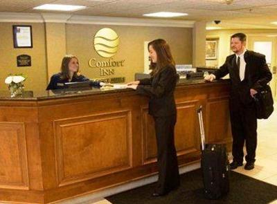 фото отеля Comfort Inn Livonia