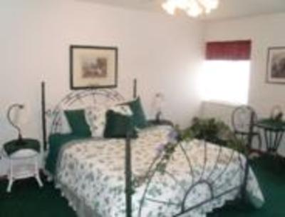фото отеля Ivy Chapel Inn Bed and Breakfast