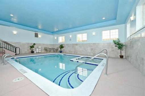 фото отеля Best Western Inn & Suites WaKeeney