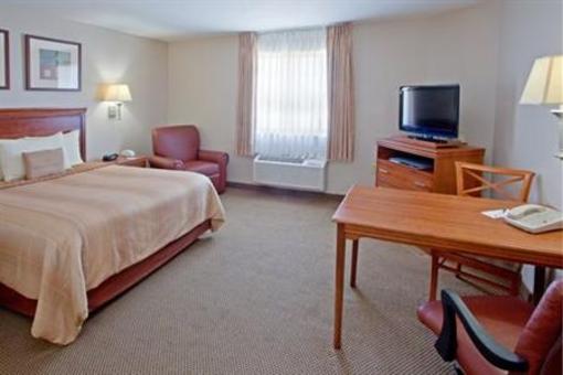 фото отеля Candlewood Suites Nederland