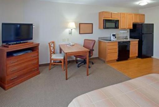 фото отеля Candlewood Suites Nederland