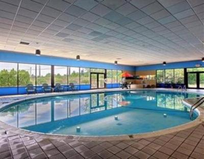 фото отеля Quality Inn & Suites Monroe