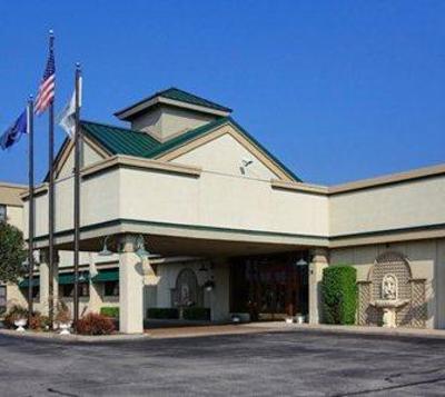 фото отеля Quality Inn & Suites Monroe