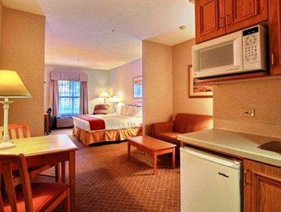 фото отеля Quality Inn & Suites Monroe
