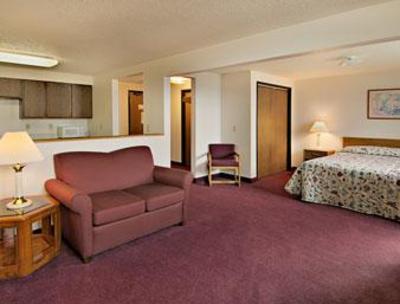 фото отеля Super 8 Jamestown